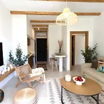 Aella Exclusive Residences Lefkada 아파트