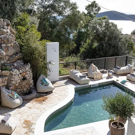 アパート Aella Exclusive Residences Lefkada *