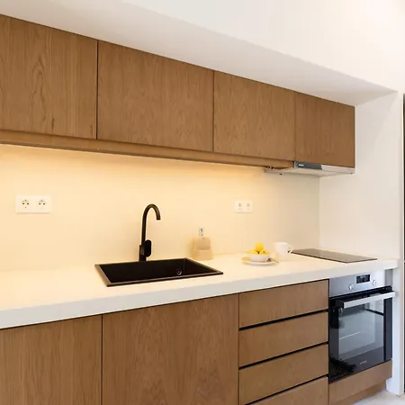 アパート Aella Exclusive Residences Lefkada ミクロス・ギアロス