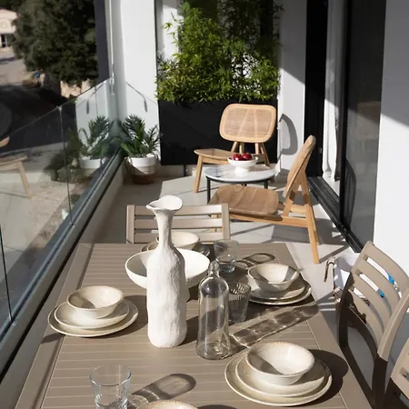 アパート Aella Exclusive Residences Lefkada ミクロス・ギアロス
