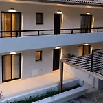 Aella Exclusive Residences Lefkada Lejlighed *